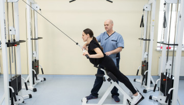 Kinesitherapy program 10 sessions (45 minutes)
