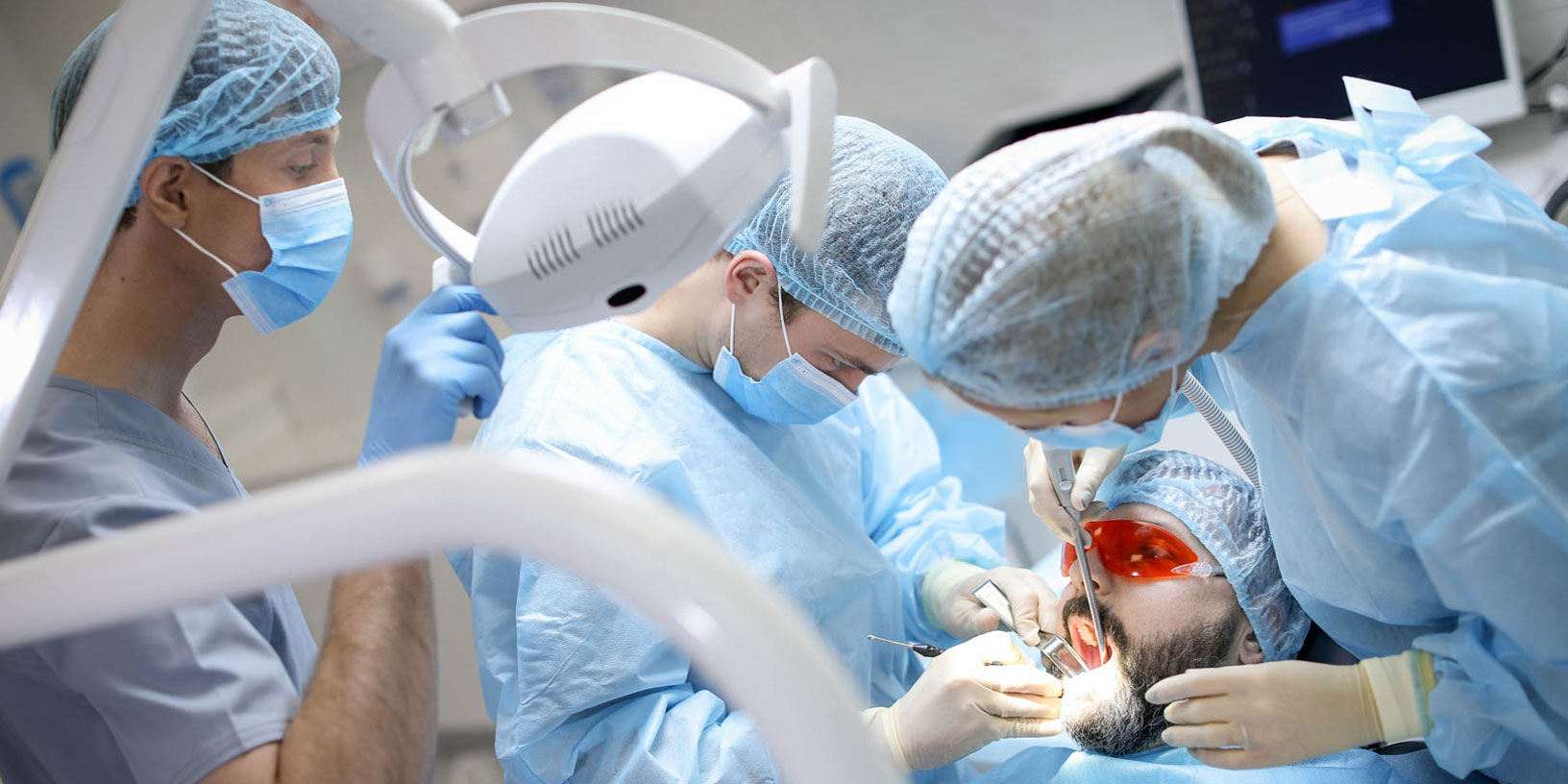 Хірургічна стоматологія